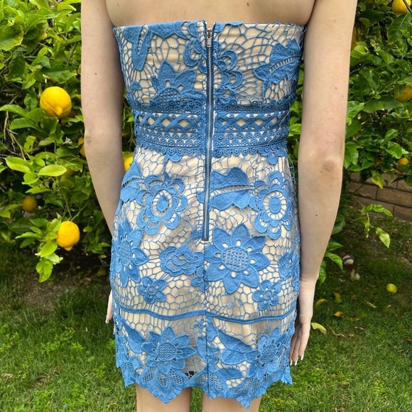 NWOT - Endless Rose - Blue & Nude Lace Strapless Mini Dress - Picture 3 of 9